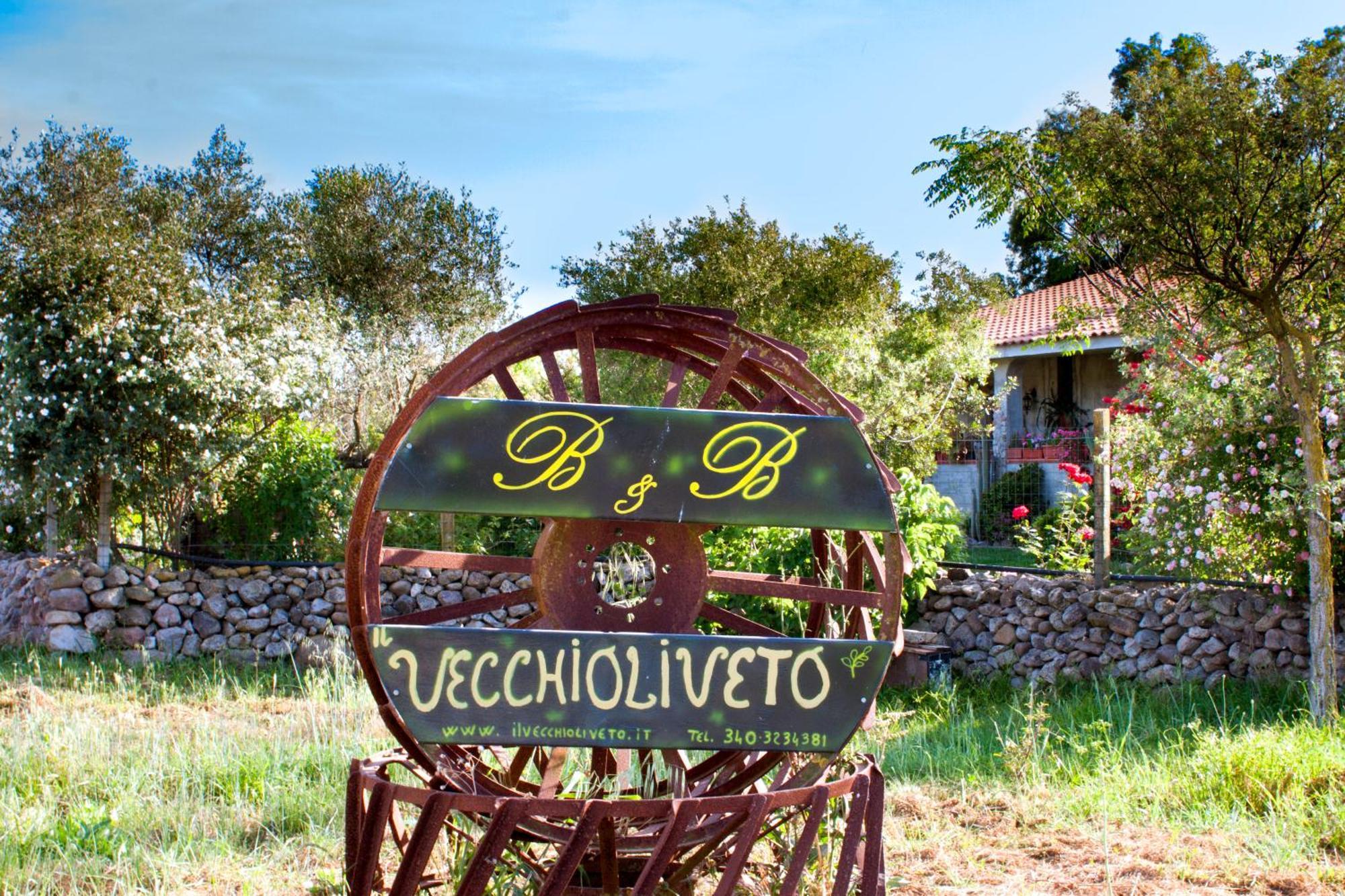 Bed and Breakfast Il Vecchioliveto Di Ornella à Marrùbiu Extérieur photo